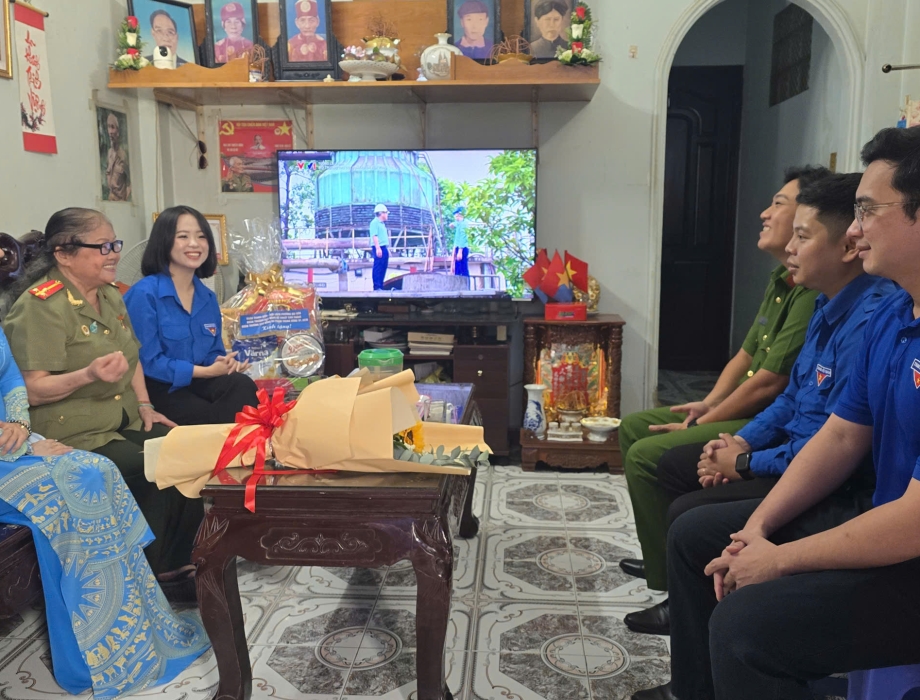 Ngọn lửa tuổi trẻ Quatest 3
