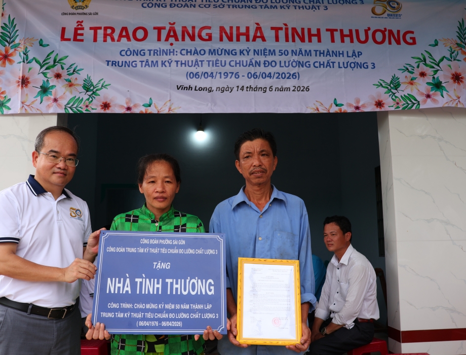 Hoàn thành và trao tặng ngôi nhà tình thương cho hai hộ gia đình khó khăn tại Vĩnh Long