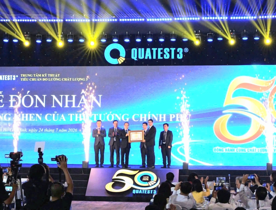 QUATEST 3 vinh dự đón nhận Bằng khen của Thủ tướng Chính phủ tại Lễ kỷ niệm 50 năm thành lập